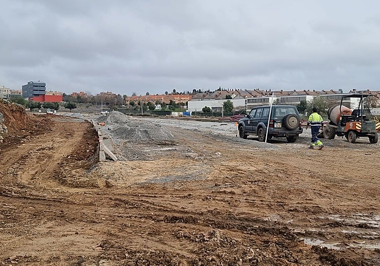 Avanzan los trabajos para ampliar la avenida Emérita Augusta en la Zona Norte